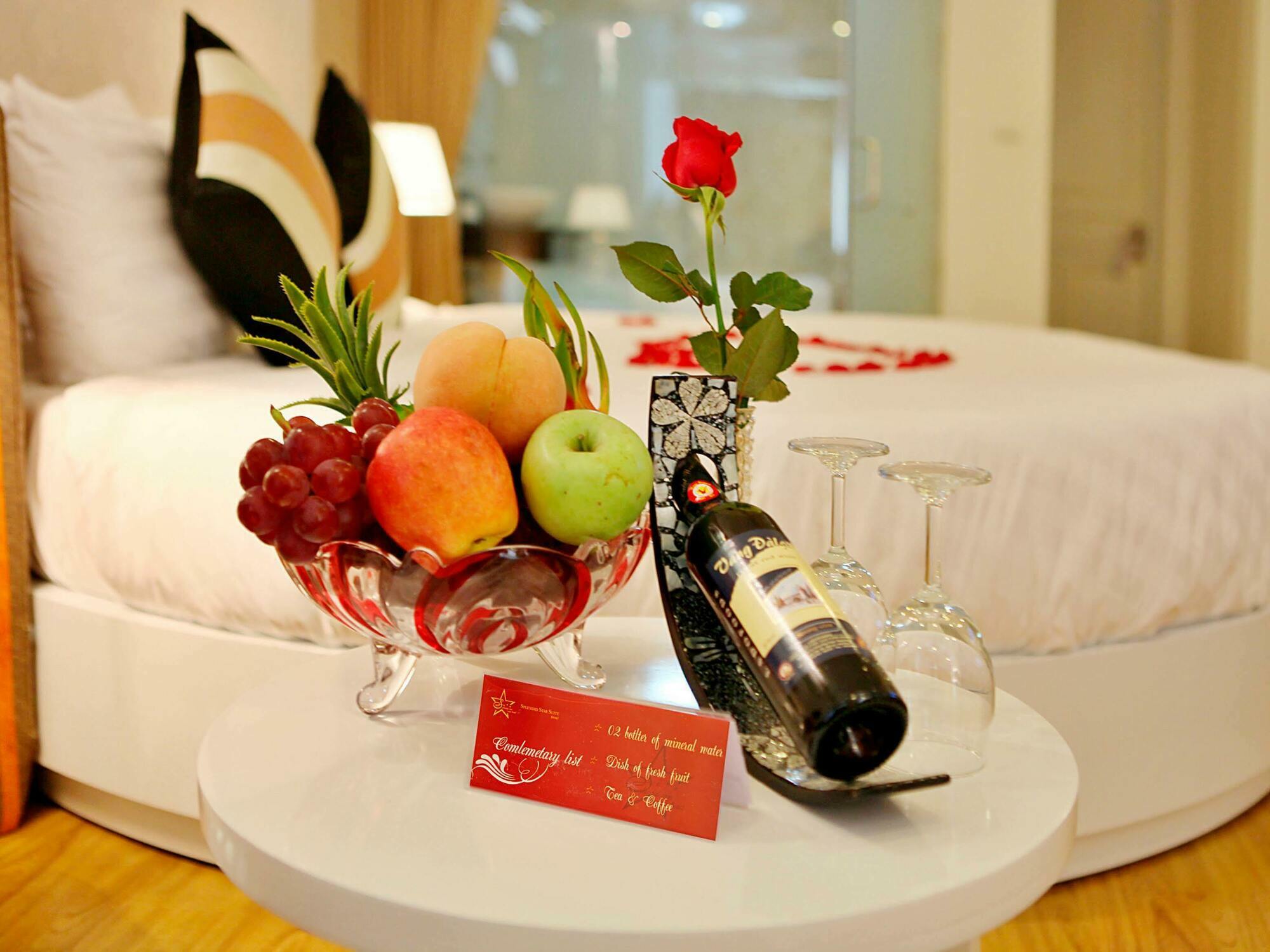Splendid Star Suites Hotel Hanoj Exteriér fotografie